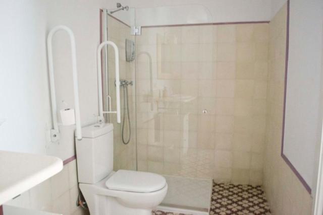 Casas Y Patios De *